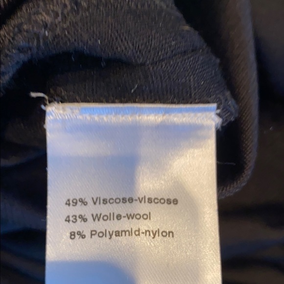 Akris punto lbd - Picture 7 of 7